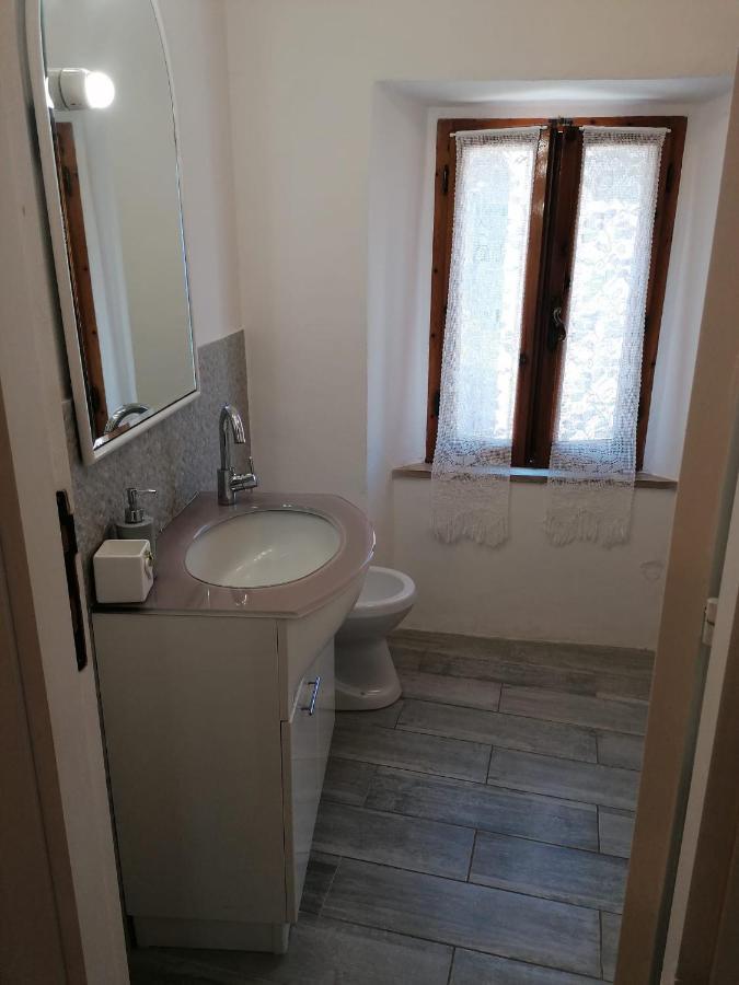 La Casetta Di Mimmi Castel Viscardo Bagian luar foto